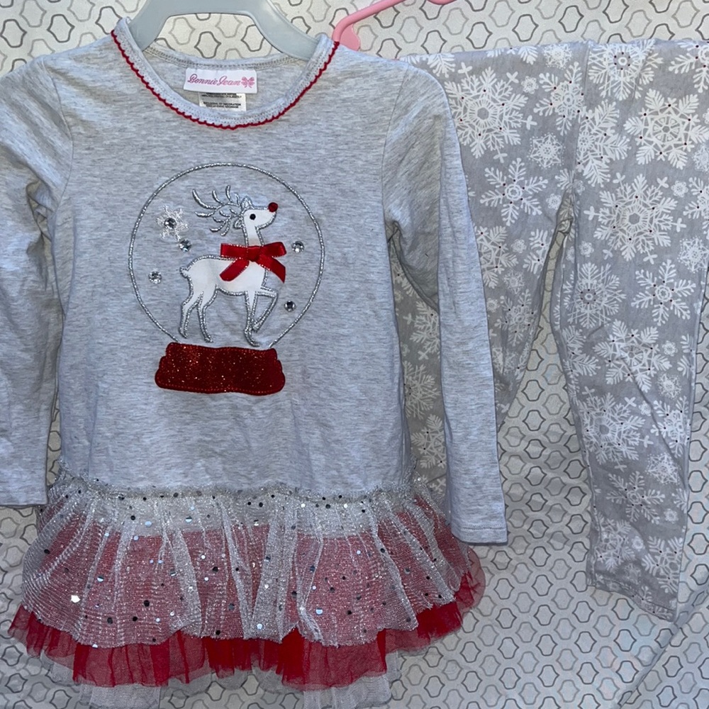 Bonnie Jean girl size 3t Reindeer Christmas outfit with matching leggings
